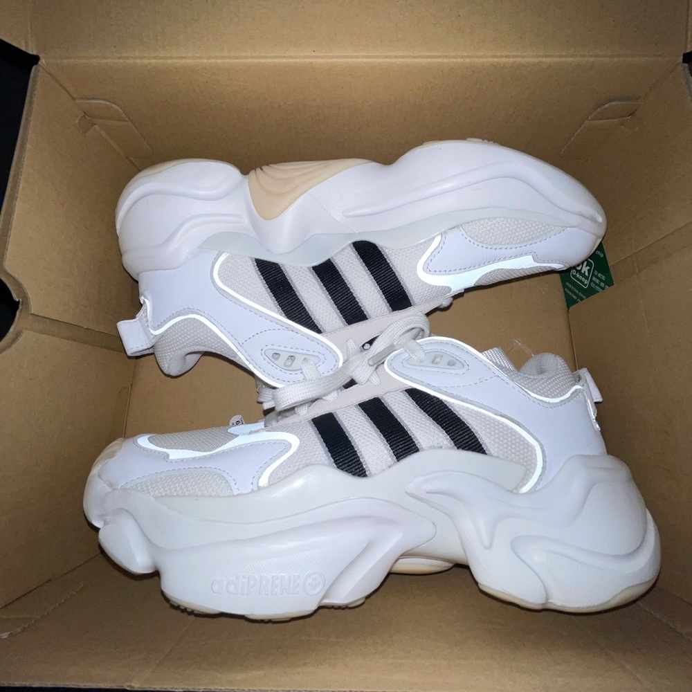 Adidas Magmur Runner